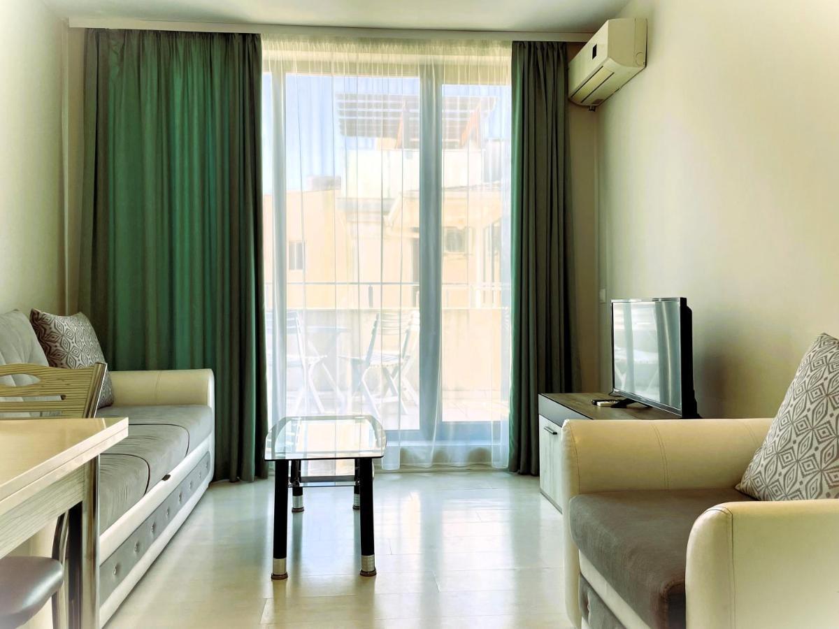 Apartments Stamopolu Lux With Pool View 프리모르스코 외부 사진